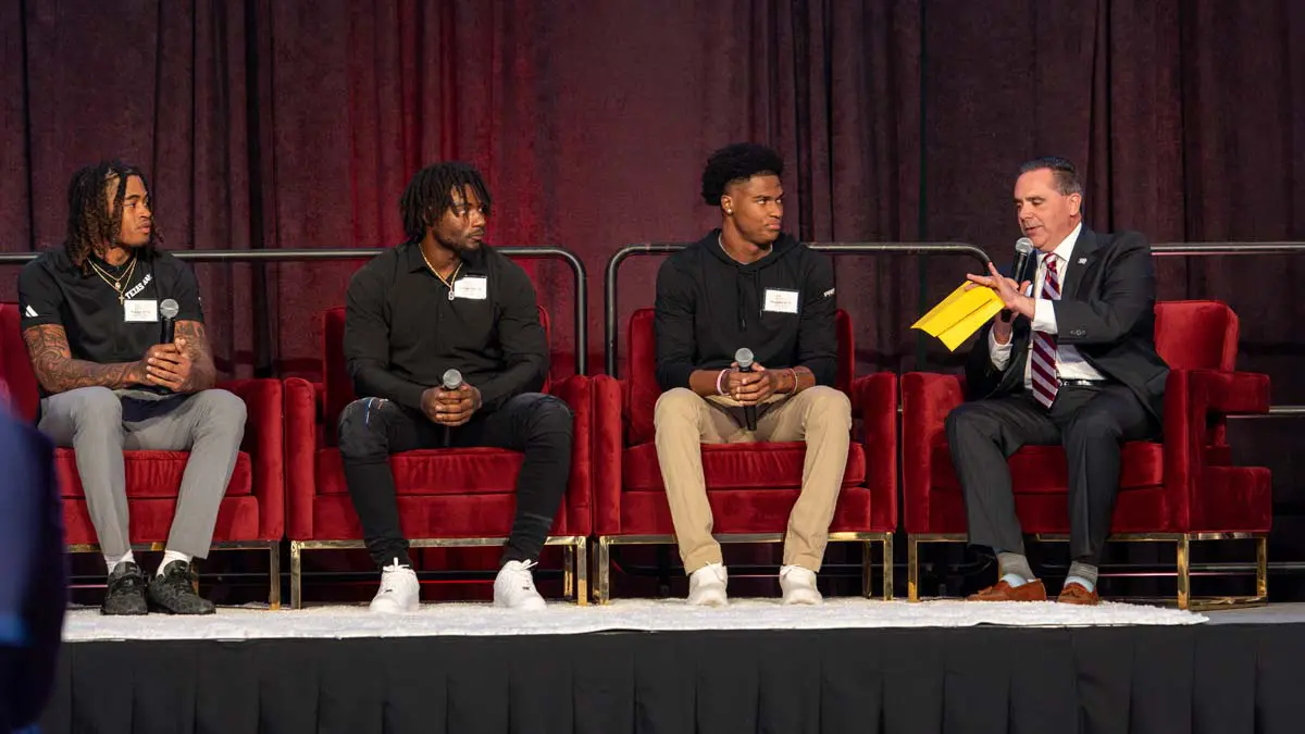 Aggie Football Autograph Session